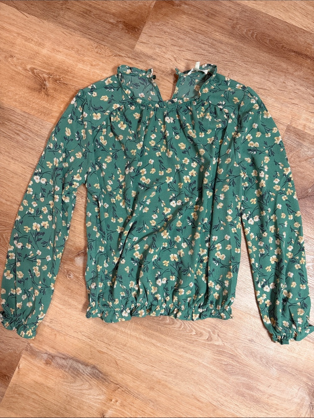 Green Floral Ruffle-Neck Long Sleeve Blouse